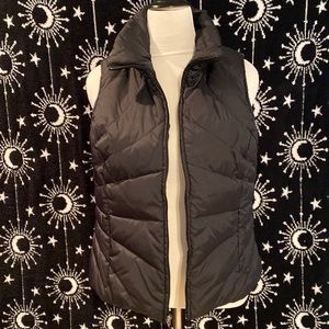 Kenneth Cole Vest